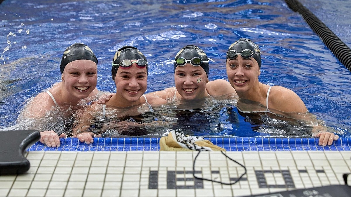 Purdue swimmers