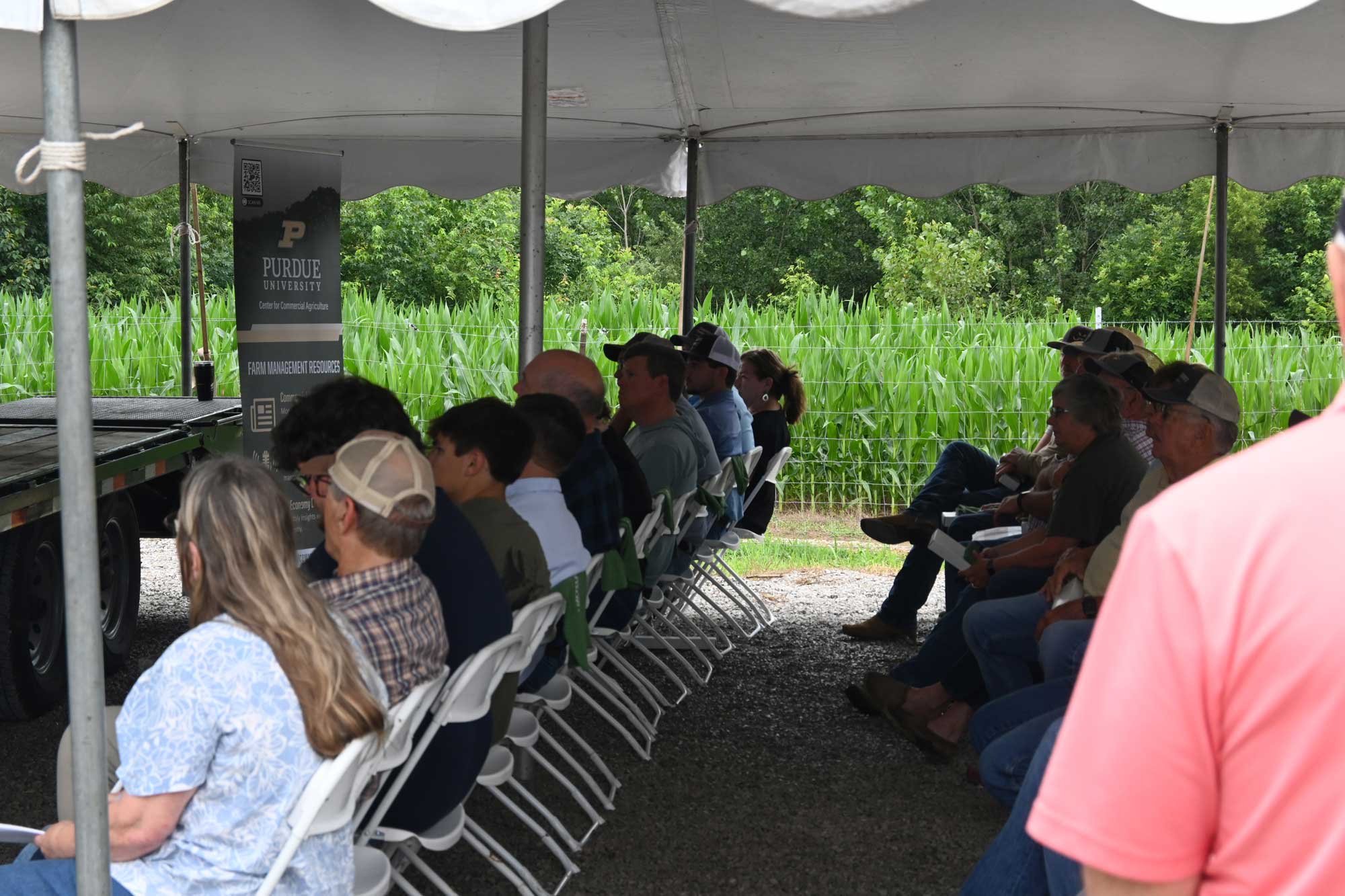 crowd at Jmax Cattle in Harrison County, Indiana during the Purdue Farm Management Tour