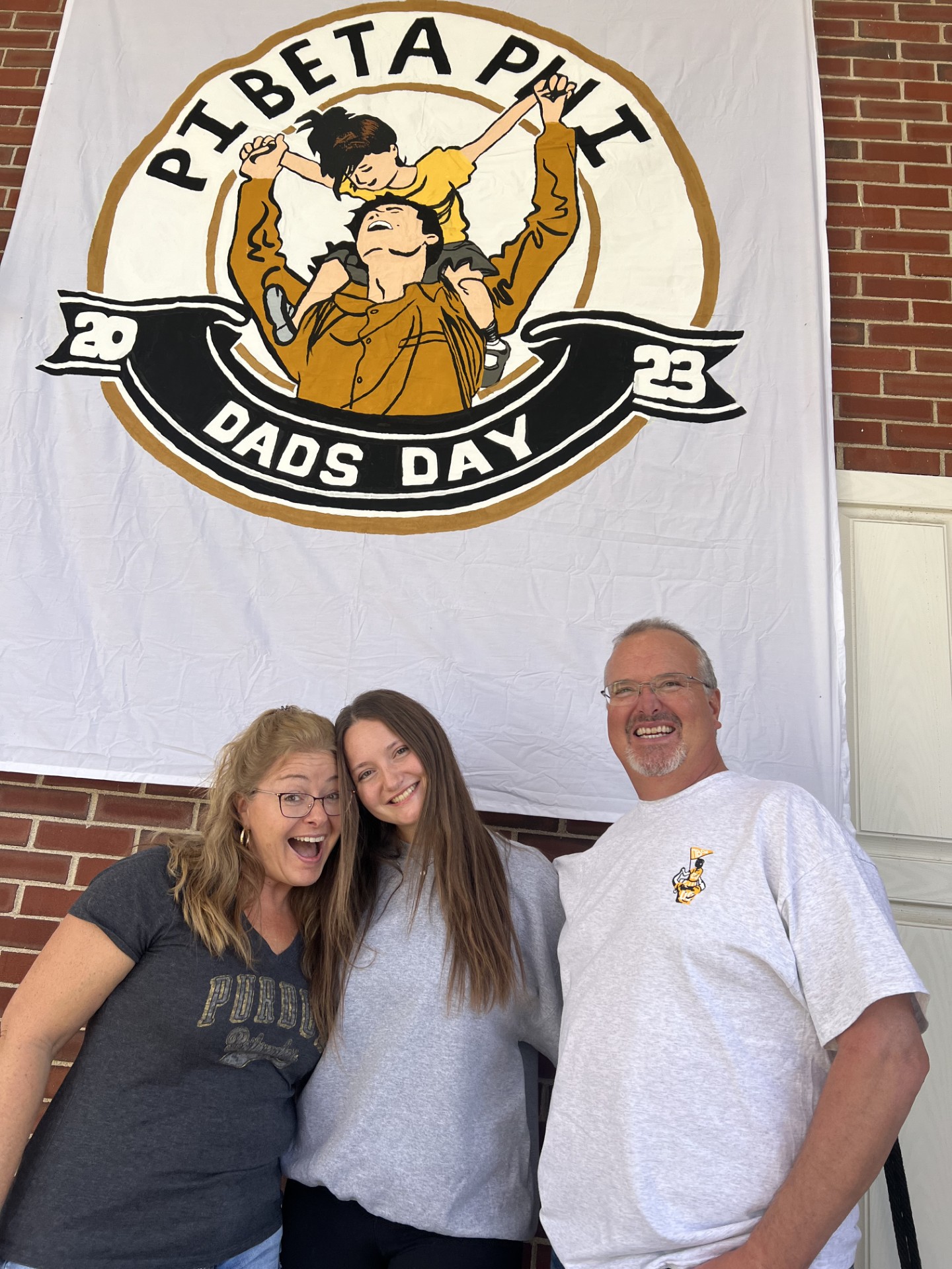 Taylor at Pi Phi Dads Day