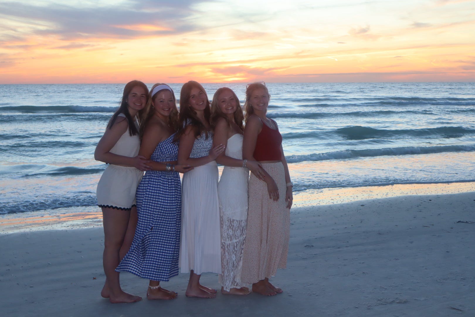 Saathoff with friends on the beach