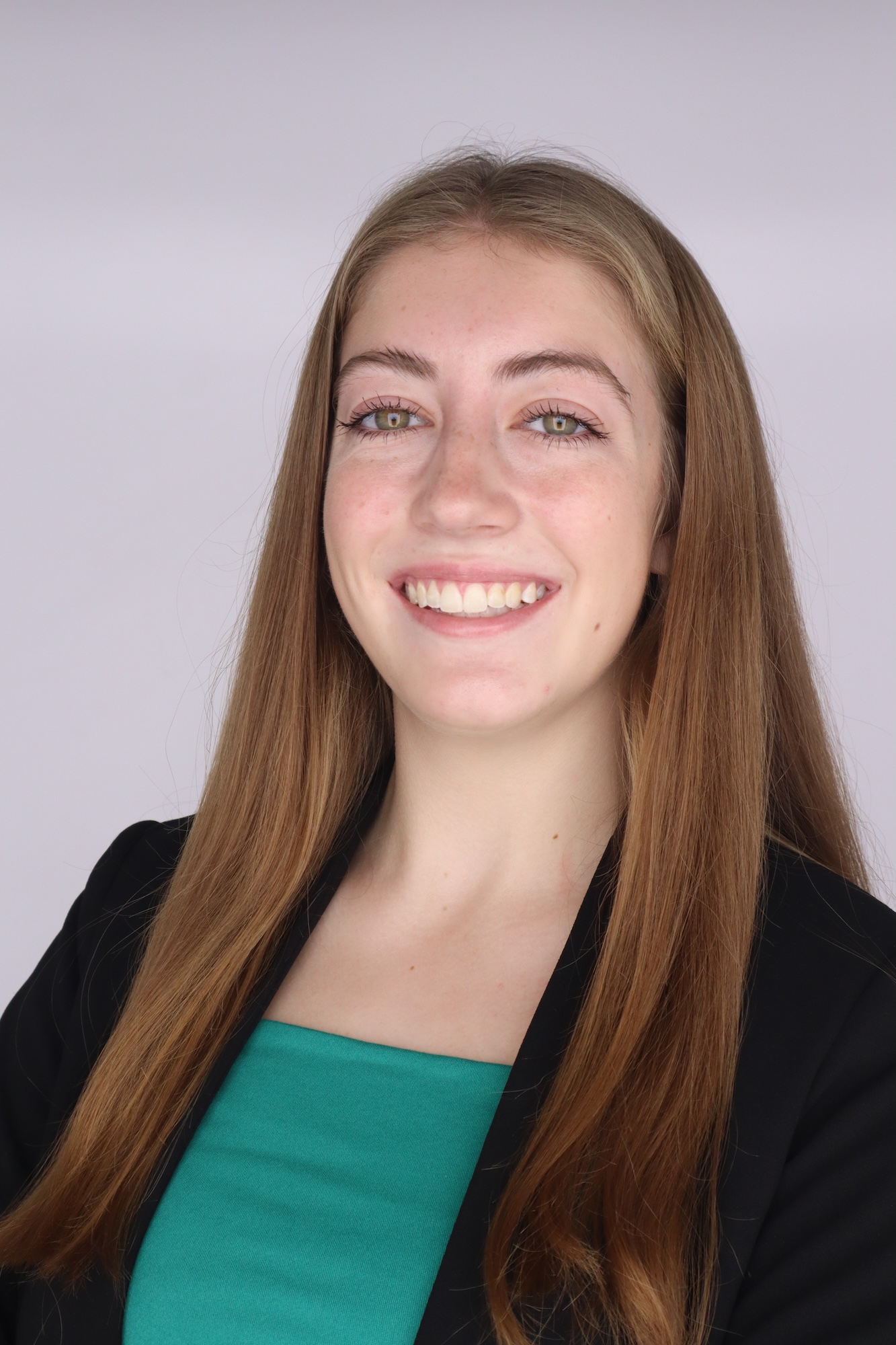 Emma Sheward professional headshot