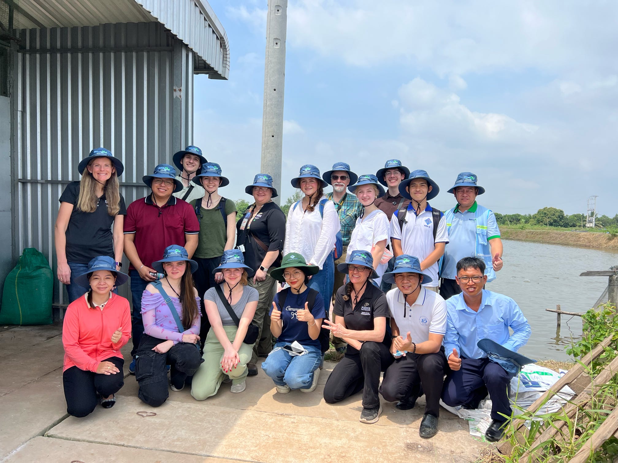Vietnam group 