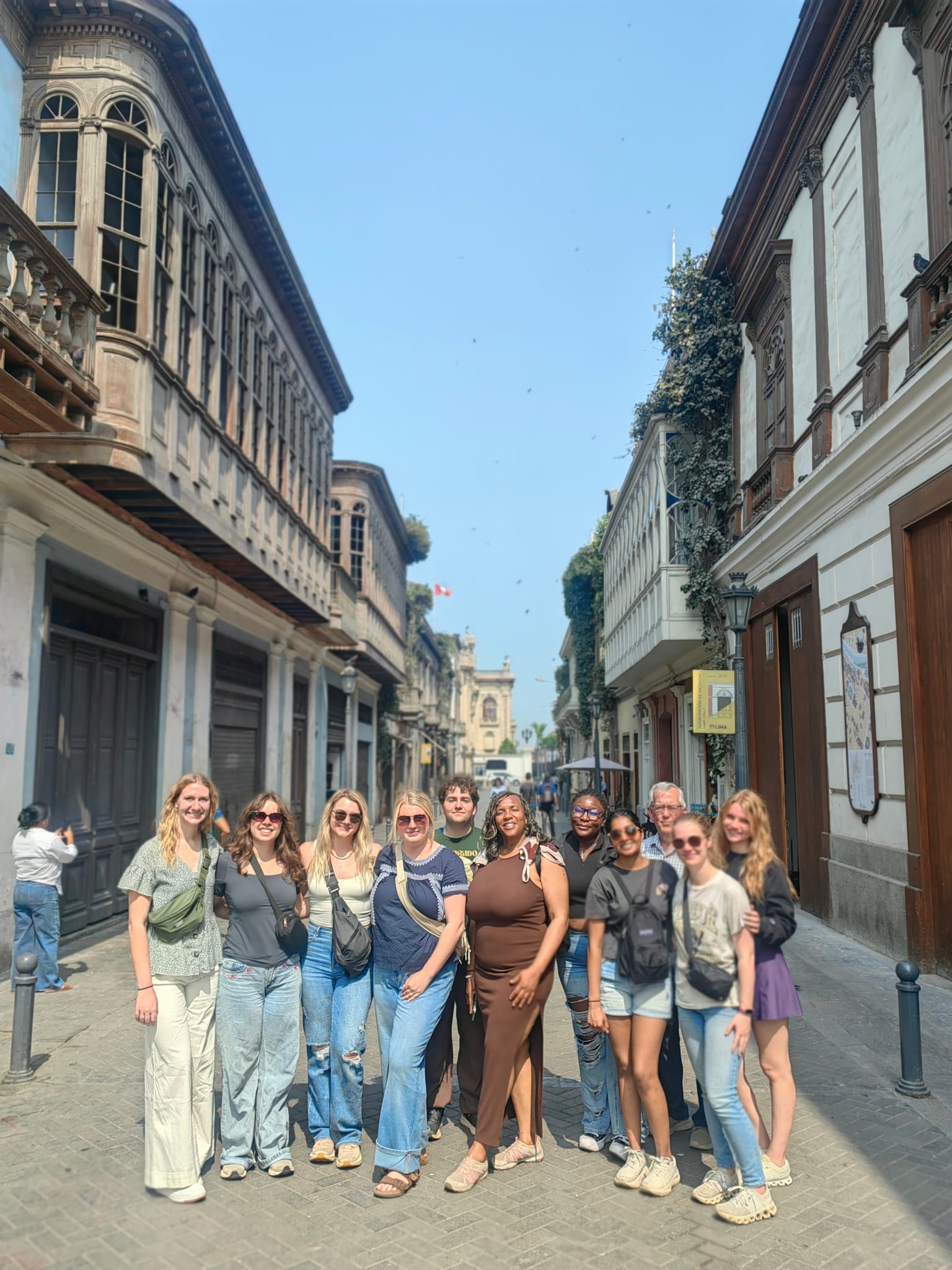 Traveling group standing in Lima
