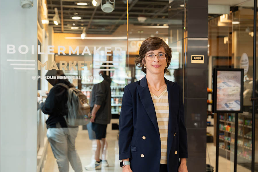 Dr. Ellen Van Loo