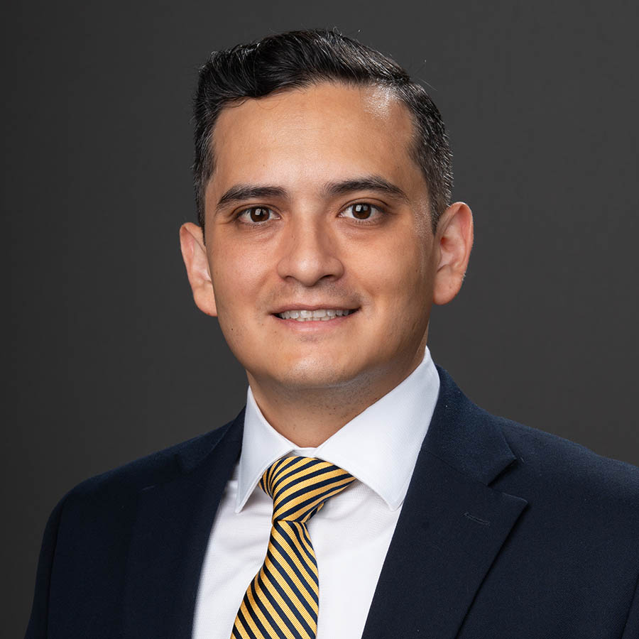 Dr, Carlos Zurita