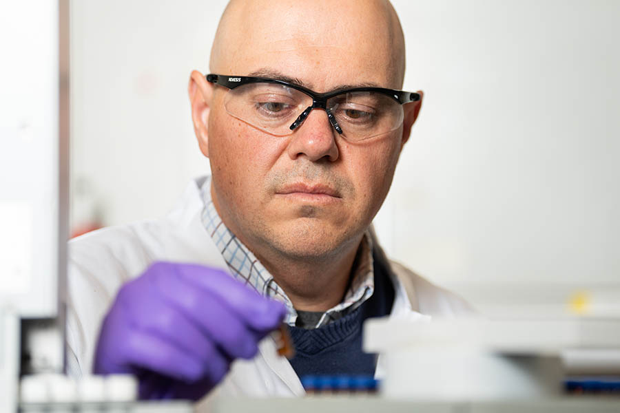 Dr. Stephen Lindemann