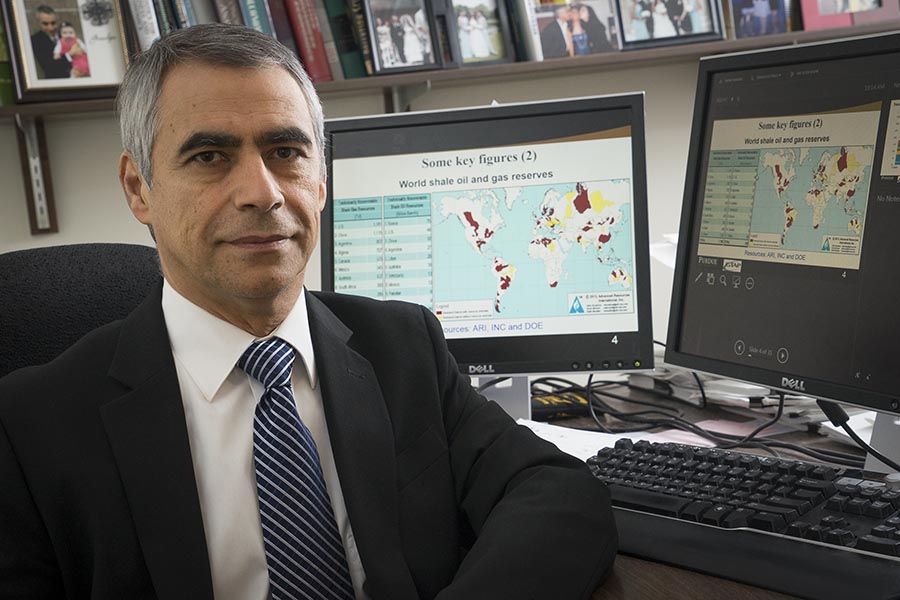 Dr. Farzad Taheripour