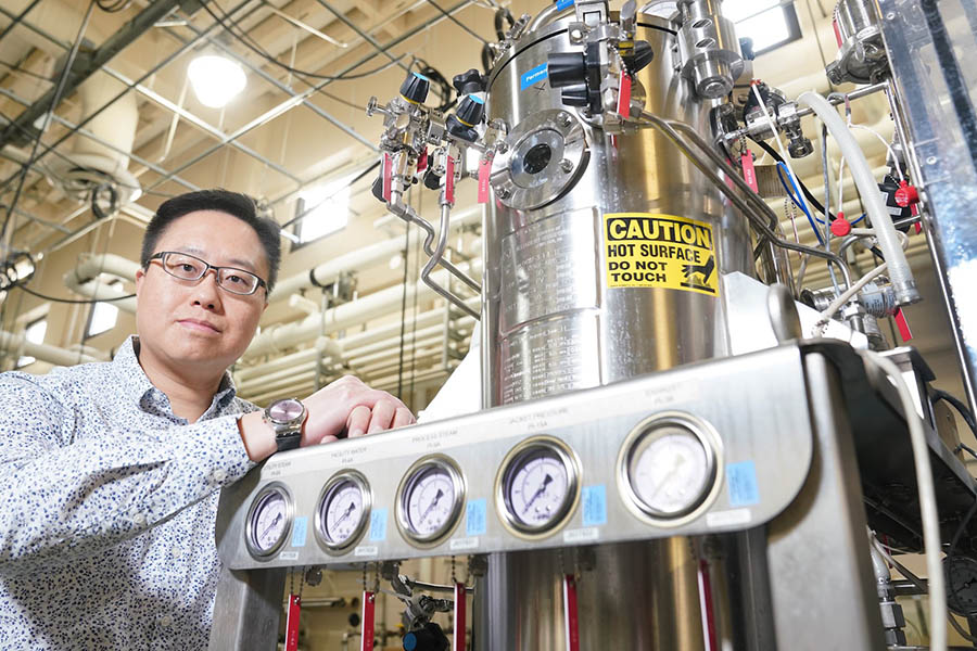 Dr. Jen-Yi Huang