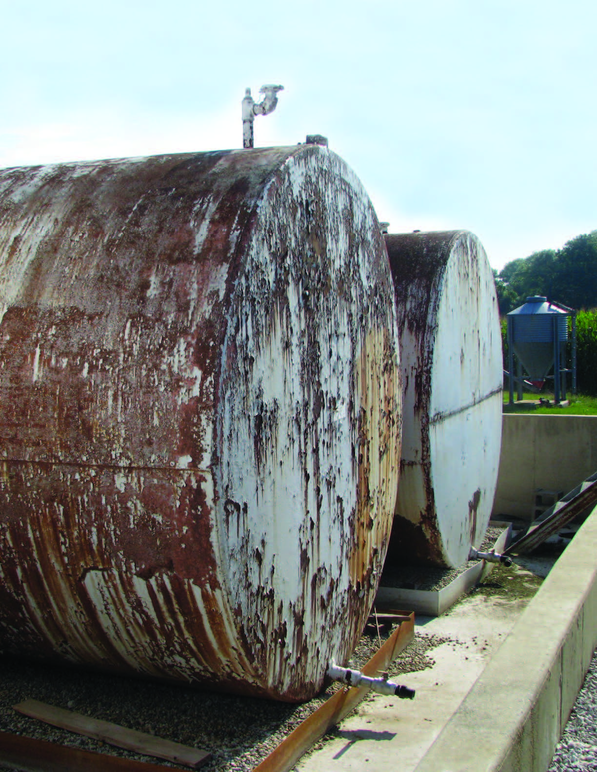 worn-out-tanks.jpg