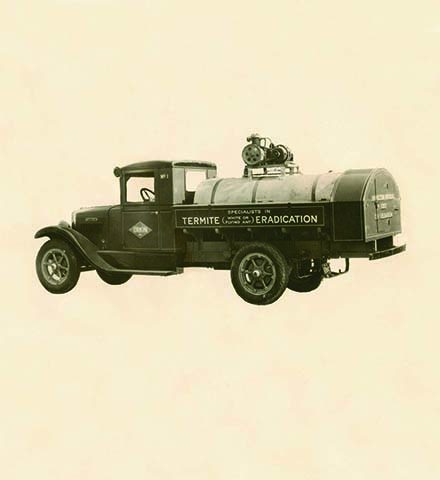 1926 TERMITE TRUCK (PHOTO PROVIDED BY ORKIN)
