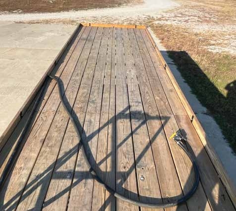 platform for standing and safety landing of drones