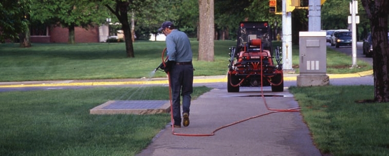 Never use a hose unless you are sure of its pressure rating.