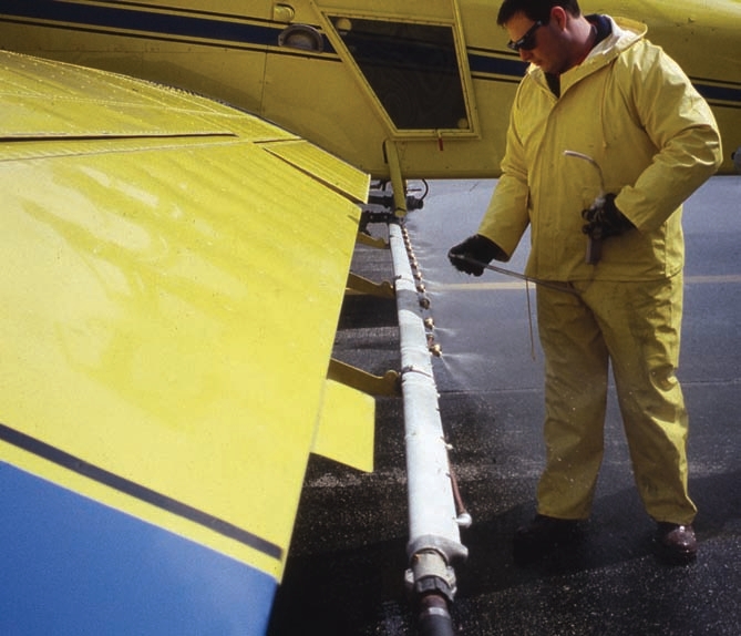 person examining the hose’s shipping container or reel, or consult the supplier.