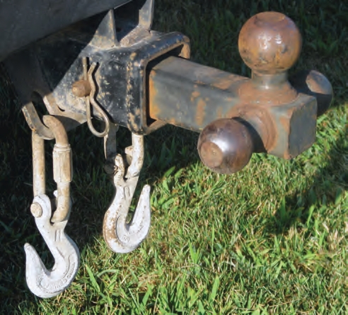 Make sure that all attachment points are intended for use in transportation.
