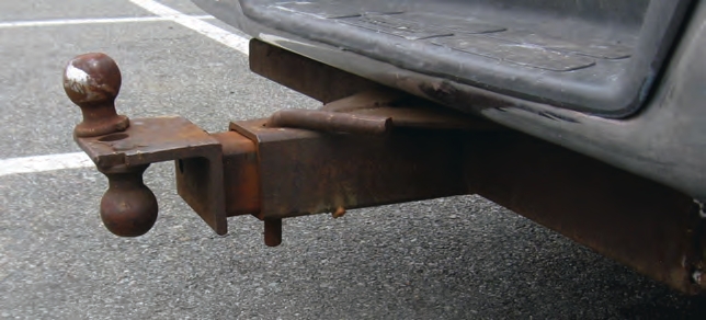 Inserts have ratings just like other hitch components. Never use homemade inserts or inserts rewelded by someone other than a certified welder or a manufacturer.