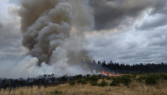 Wildfire in Washington state that FNR alumni Blake Stanton worked on.