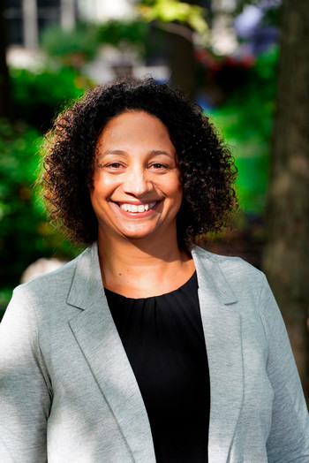 Maria Marshall headshot