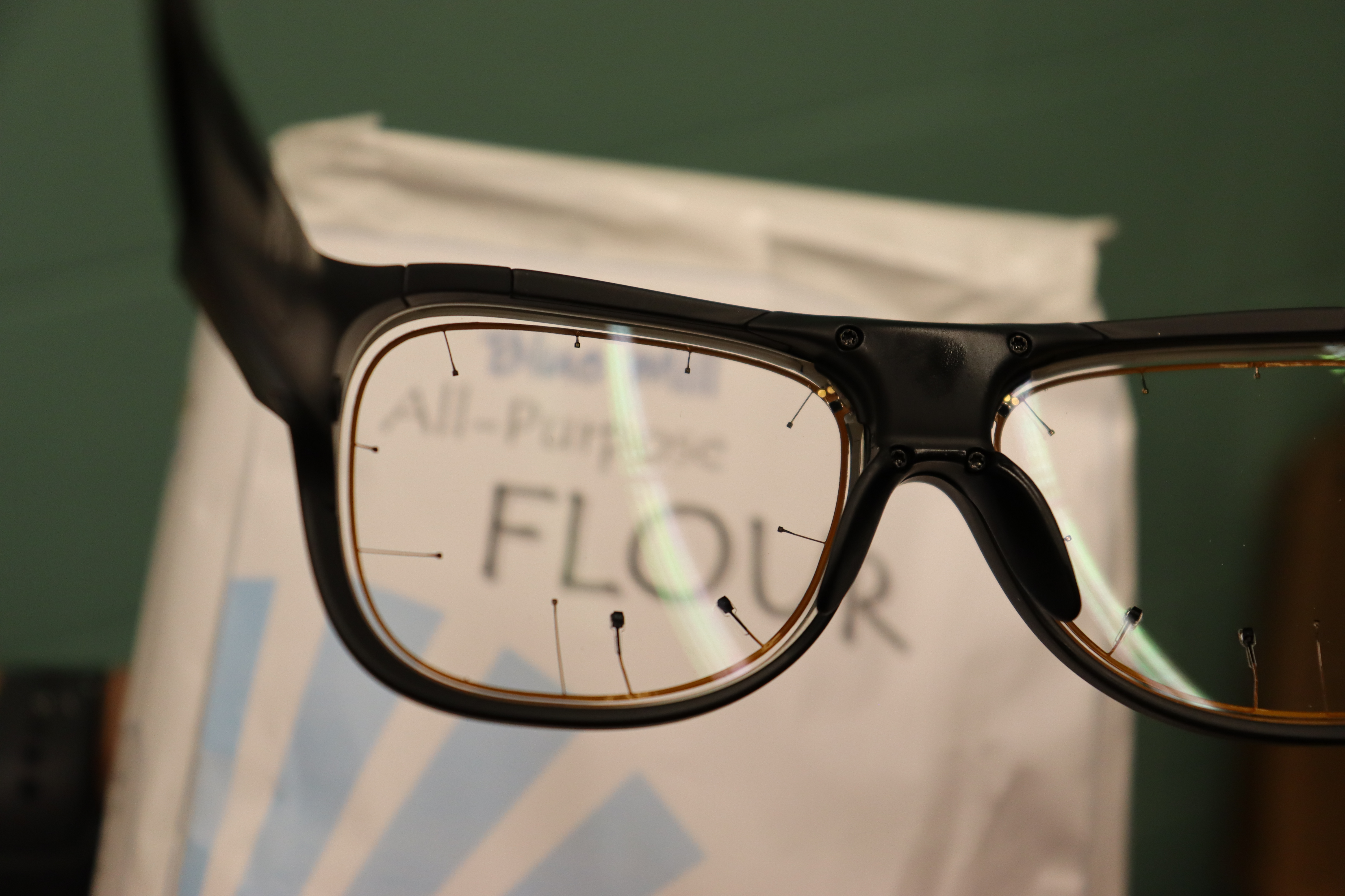 eye tracking glasses