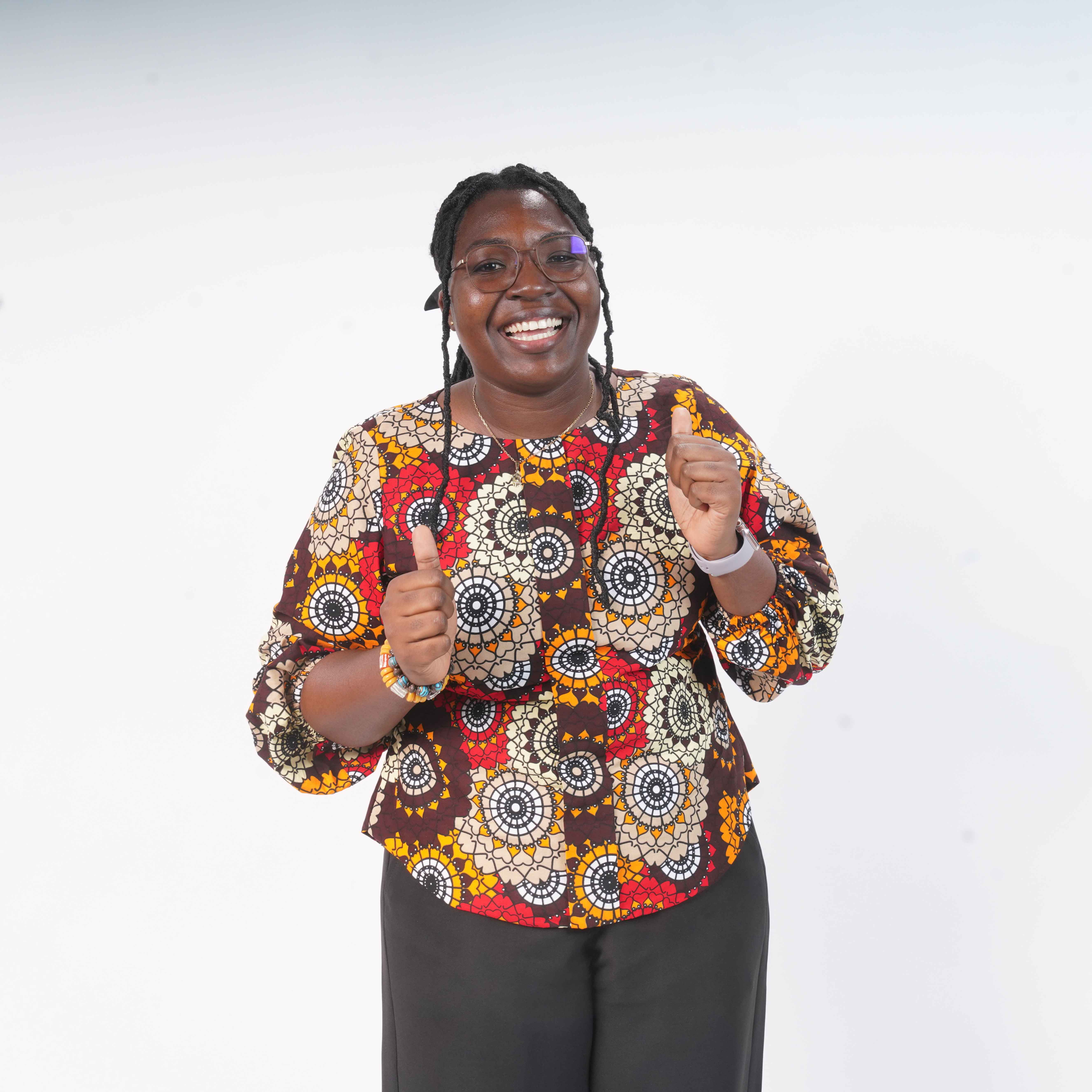  Hillary Widanama Adare