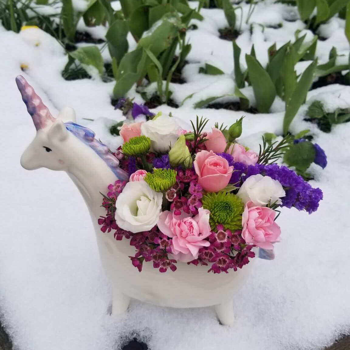 Floral arrangement in the snow