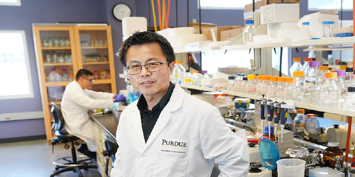 W. Andy Tao, professor of biochemistry at Purdue, led a team with Anton Iliuk of Purdue spinoff Tymora Analytical Operations to apply the company’s EVtrap technology to early testing for neurodegenerative diseases and cancer