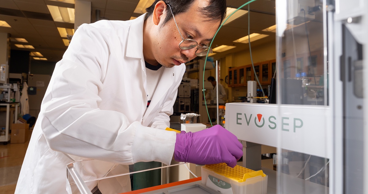 Zheng Zhang, postdoctoral researcher