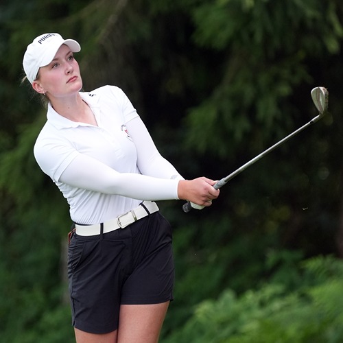 Lana Malek golf swing 