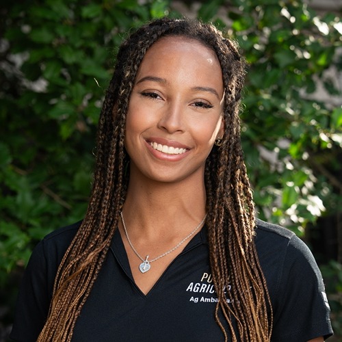 Mel Sercu with lamb at ASREC