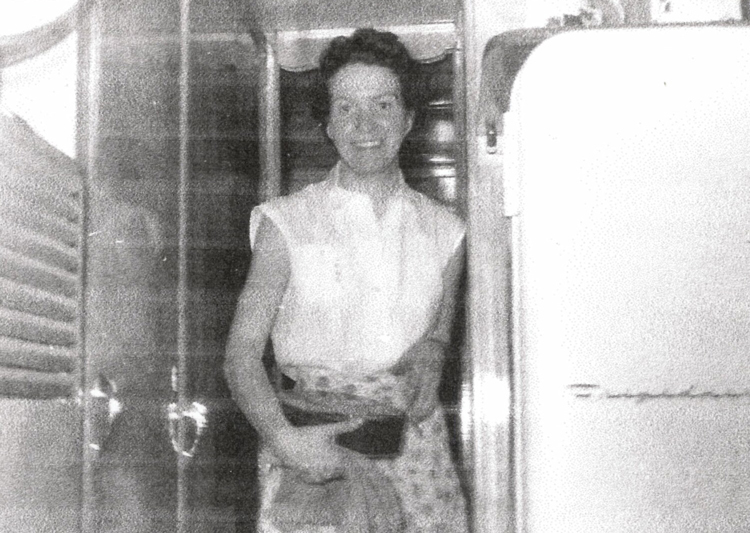 Bob Taylor's wife Beth at age 21