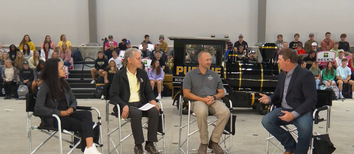 Dan Quinn and other Purdue faculty speak on the AgDay TV program