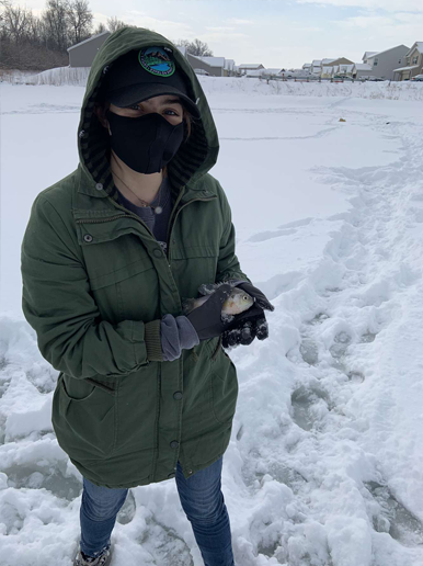 phoebe-soldi-standing-in-the-snow