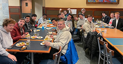 Steven Kelly at dinner with fellow Glee Club members