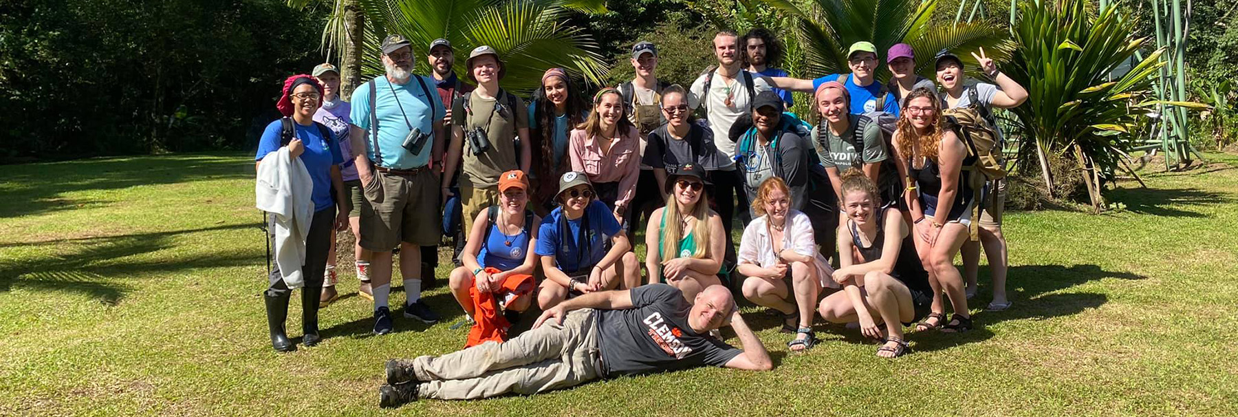 Costa Rica study abroad group photo